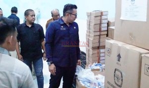 Mas Pj Walikota Mojokerto Ali Kuncoro saat sidak digudang KPU Demi Suksesnnya Pemilu 2024