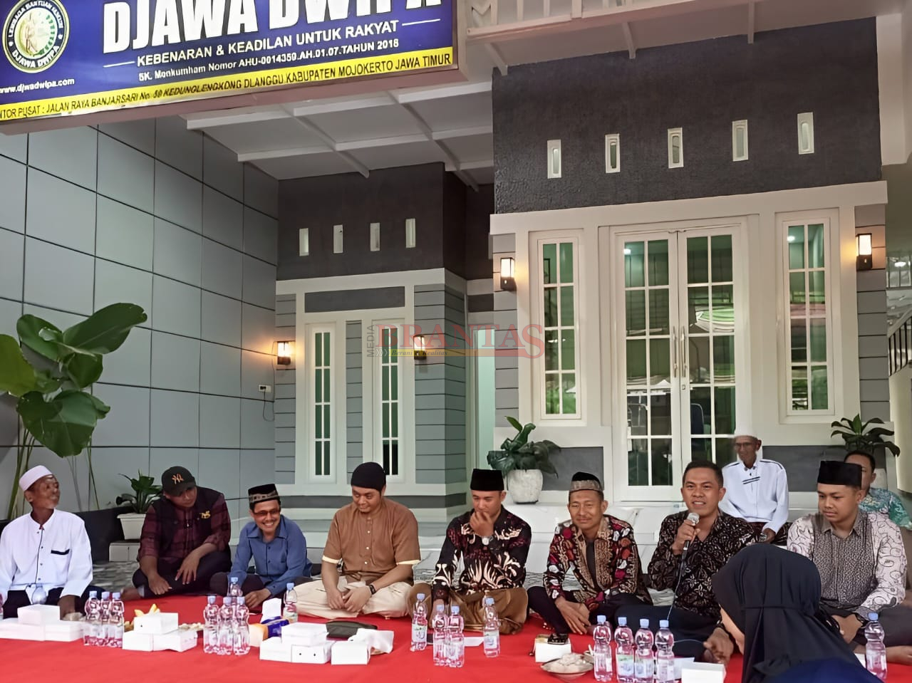 Ketua LKH Barracuda Indonesia Hadi Purwanto ST SH yang akrab disapa Hadi Gerung saat menyampaikan sambutannya