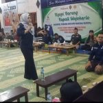 Bupati Mojokerto dr Ikfina Fatmawati saat berdialog dengan Pengurus Karang Taruna Kecamatan Dlanggu