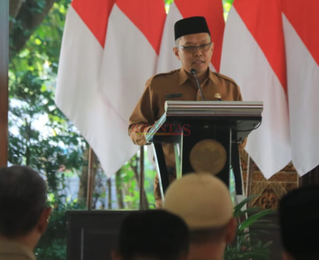 Asisten 1 Pemkab Mojokerto H. Bambang Purwanto SH MH, Selaku Panitia Penyelenggara Peringatan Tahun Baru Islam 1 Muharram 1446 H Saat menyampaikan laporannya