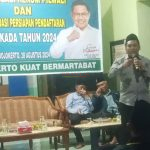 Calon Walikota Mojokerto 2024 H. Junaedi Malik SE didampingi Calon Wakil Walikota Mojokerto Drs. H. Chusnun Amin saat Sosialisasi Rekomendasi dari DPP PKB