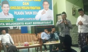 Calon Walikota Mojokerto 2024 H. Junaedi Malik SE didampingi Calon Wakil Walikota Mojokerto Drs. H. Chusnun Amin saat Sosialisasi Rekomendasi dari DPP PKB