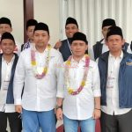 Pasangan MUBAROK Saat mendaptar ke KPU didampingi Kader Partai Nasdem