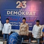 Ketua DPD Partai Demokrat Jatim Emil Dardak didampingi Kyai Asep Saifuddin dan Ketua DPC Demokrat Abah Sholeh dan Pasangan MUBAROK Saat Konsolidasi