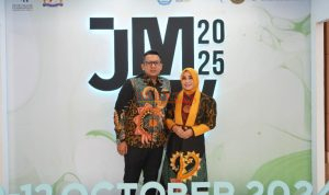 Pj . Walikota Mojokerto Moch. Ali Kuncoro, SSTP saat berada di JMFW Jakarta