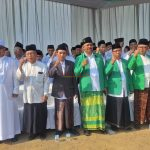 Pimpinan Ponpes Nurul Islam Pungging DR. KH. Achmad Siddiq, SE, MM Bersama Ketua MWC NU Kec. Pungging KH. Afan Faizin, M.Pd Saat upacara Hari Santri Nasional