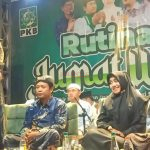 Anggota DPRD Kabupaten Mojokerto dari Fraksi PKB M.Agus Fauzan ( ProGus ) saat menyampaikan sambutannya dihadapan Calon Bupati Ikfina dan Calon Wakil Bupati Gus Dulloh