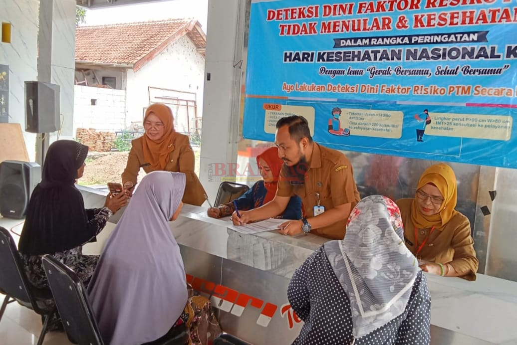 dr. Kristian Aribowo saat melaksanakan Skrining Jiwa