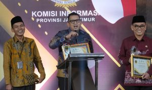 Pj. Walikota Mojokerto Moch. Ali Kuncoro SSTP saat menyampaikan sambutannya setelah Kota Mojokerto meraih Peringkat 1 Sebagai Informasi Publik Jatim