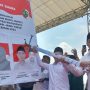 Calon Bupati Mojokerto Dr H Muhammad Albara dan Calon Wakil Bupati Mojokerto dr Muhammad Rizal Oktavian ( MUBAROK) nomor urut 2 saat simulasi di panggung kampanye