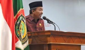 Juru Bicara F- PKB DPRD Kabupaten Mojokerto M. Agus Fauzan saat membacakan Pendapat Akhir persetujuan F- PKB atas R - APBD 2025