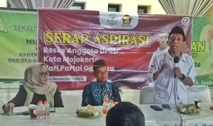 Gus Ahmad Saifulloh Anggota DPRD Kota Mojokerto saat mengelar RESES di Pondok Pesantren Al-Qur'an Nurul Huda Surodinawan