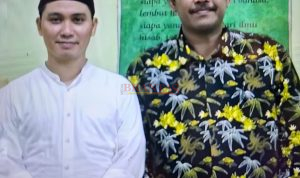 Bupati Mojokerto Terpilih Gus Barra bersama Kepala Desa Lebaksono Pungging Abah Afan Faizin