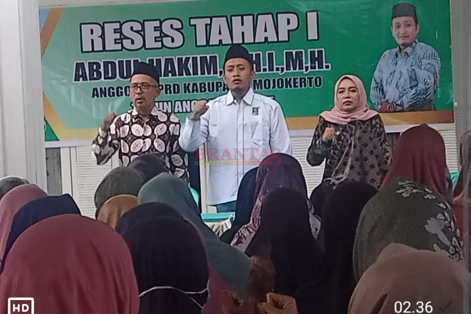 Gema Syair Yah lal Waton Mewarnai Acara RESES Tahap I Tahun 2025 yang diselenggarakan oleh Ketua F- PKB Abdul Hakim