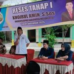 Wakil Ketua DPRD Kabupaten Mojokerto Dari Fraksi NasDem H. Khoirul Amin, S.Pd, yang akrab disapa Abah Amin saat Gelar Reses Tahap I Tahun 2025 di Kediamannya di Ngabar