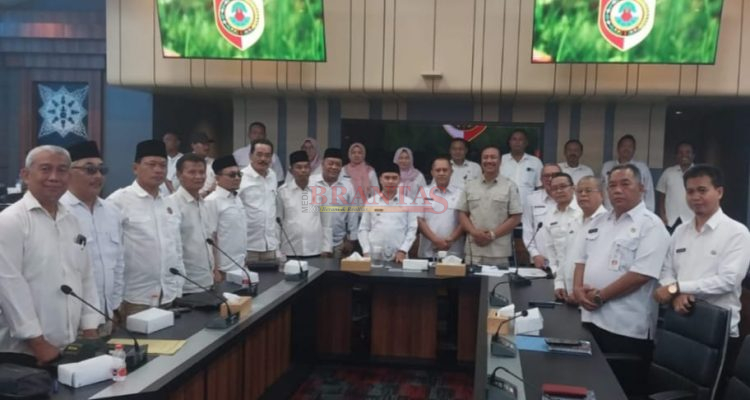 MOKER - PKDI Mojokerto Lakukan Audensi dengan Bupati Gus Barra Terkait Rumor dan Stikma Oposisi 1 Kabupaten Mojokerto