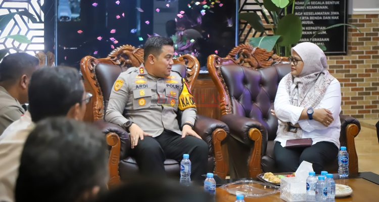 JOMBANG - Perkuat Sinergi Perhutani Jombang dan Polres Agendakan Berbagai Kegiatan Polres Jombang
