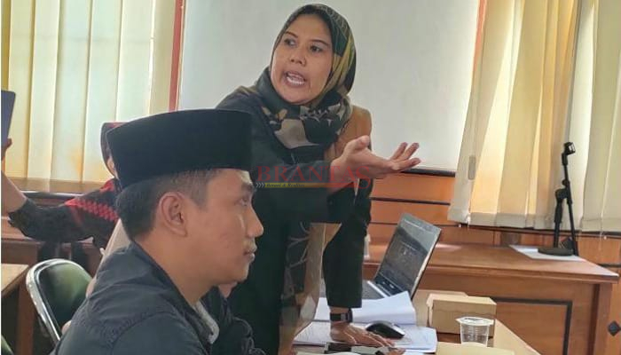 Madura Development Watch