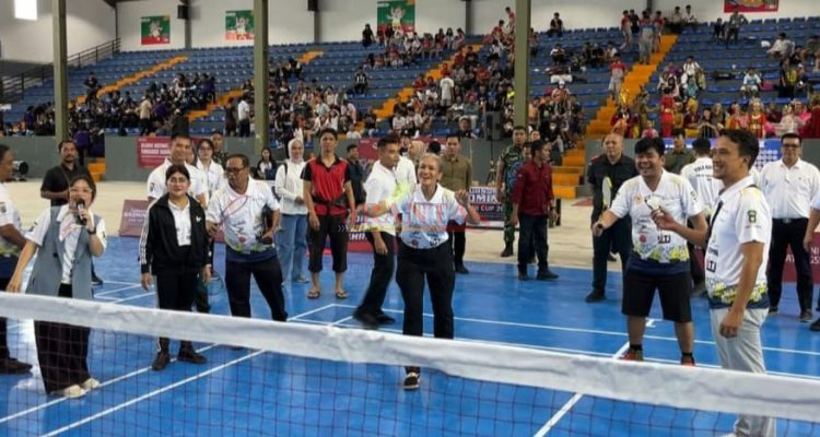 Turnamen Badminton KONI Cup 2025 Piala Kapolres Pematangsiantar