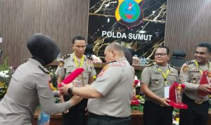 Polres Simalungun Raih Penghargaan Ketahanan Pangan pada Anev Fungsi SDM TA 2025 Polda Sumut 1 Polres Simalungun