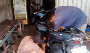 Usai Isi Pertalite Sepeda Motor Mendadak Mogok Warga Sampang Curiga Ada Campuran Tak Wajar di Sejumlah SPBU 1 brebet
