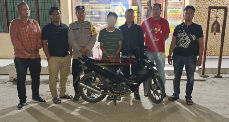 Polsek Bangun Sigap Motor Bengkel Digadaikan Tetangga Pelaku Dibekuk di Depan Rumah Sendiri Polsek Bangun