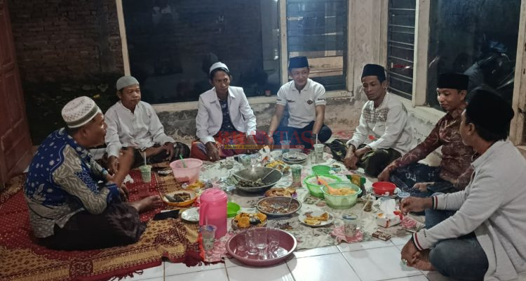 SAMPANG - Aliansi GAWAT Gelar Bukber dan Doa Bersama di Dusun Duko Tambelangan 1 GAWAT