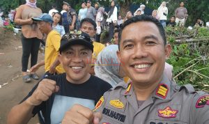 Festival Pacu Perahu Tepian Leger