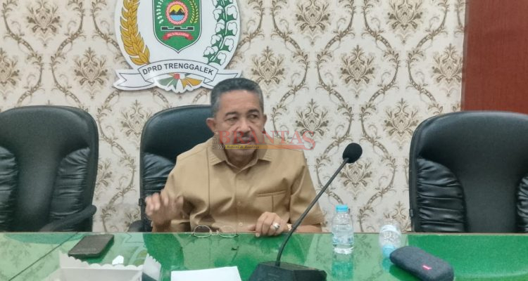 TRENGGALEK - DPRD Trenggalek Nilai Penanganan 200 Pasien oleh Satu Dokter di RSUD dr Soedomo Tidak Idieal Komisi IV DPRD Trenggalek