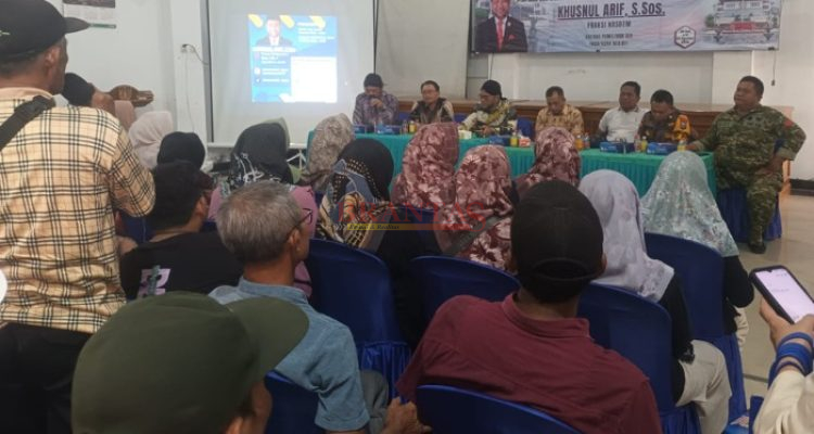 Anggota DPRD Jatim Khusnul Arif SSos Serap Aspirasi Warga Badas 1 DPRD Provinsi Jawa Timur