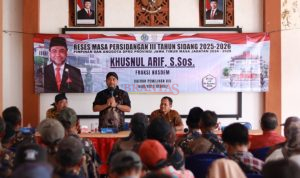 Reses di Nyawangan Mas Pipin Disambati Palang Pintu KA Jalan Desa & Internasional Hingga Permasalahan Pernikahan 2 DPRD Provinsi Jawa Timur