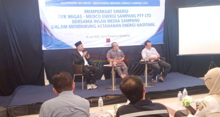 SAMPANG - SKK Migas–MedcoEnergi Perkuat Kemitraan dengan Jurnalis Sampang Bangun Komunikasi Terbuka Demi Ketahanan Energi Nasional 3 SKK Migas