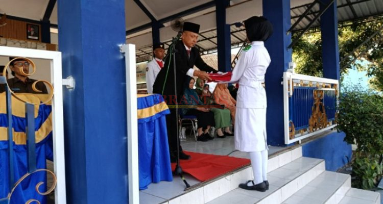 Upacara HUT Ke-81 Kemerdekaan RI di Tambelangan Berlangsung Khidmat dan Lancar 1 Ke-81 Kemerdekaan Republik Indonesia