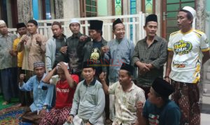 SAMPANG - Istigasah di Tambelangan Warga Doakan Ari Adriansyah Tampil Maksimal di Top 15 DA 8 1 Ari Adriansyah